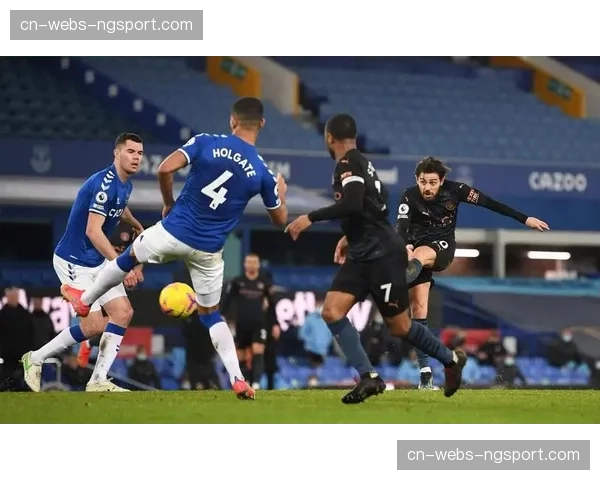 数据前瞻：卢顿对阵水晶宫，保级生死战一触即发