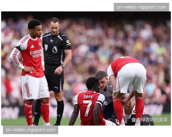 关键对位：聚焦阿森纳的萨卡与国际米兰的邓弗里斯之间的边路攻防